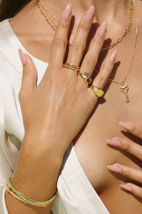 SIGNET PINKY RING GOUD